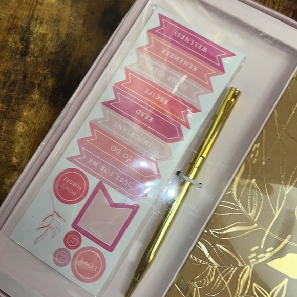Journal gold pen pink 3 sticker sheets 96 inside sheets stationary set​ - Picture 4 of 10